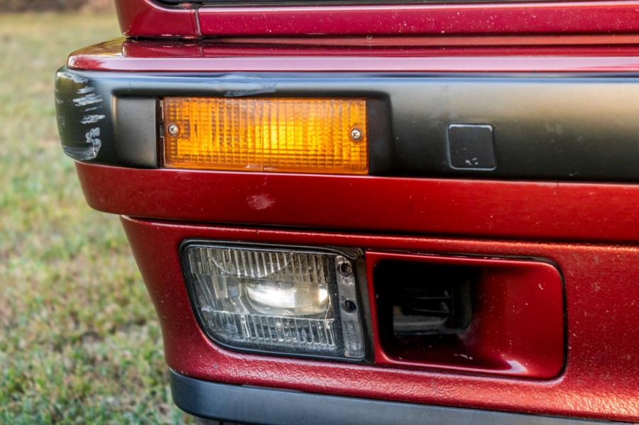 Детали экстерьера BMW 324td Touring (E30) 1991 года  (NA) (фото 22 из 94)
